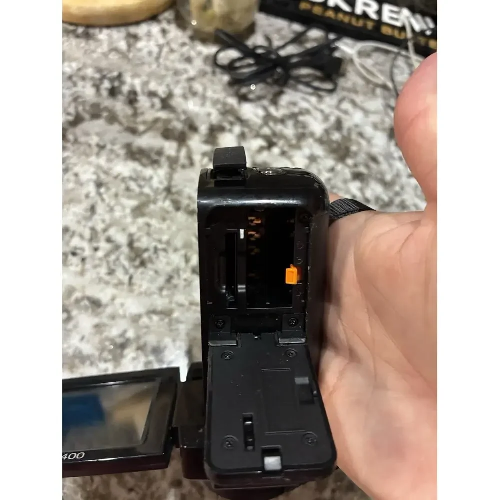 Toshiba Camileo X400 Camcorder 23x OPTICAL ZOOM FULL HD Touch Screen **READ**